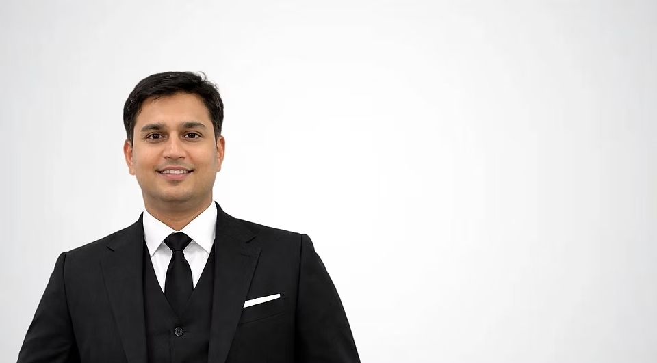Mak Mukrram, Perth house and land specialist
